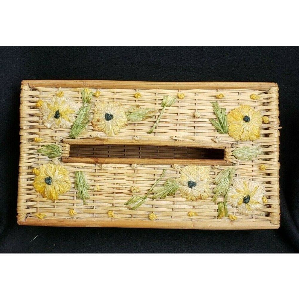 Boho Vintage 70s Wicker Rattan Wood Tissue Holder Box Flowers Cottagecore Decor